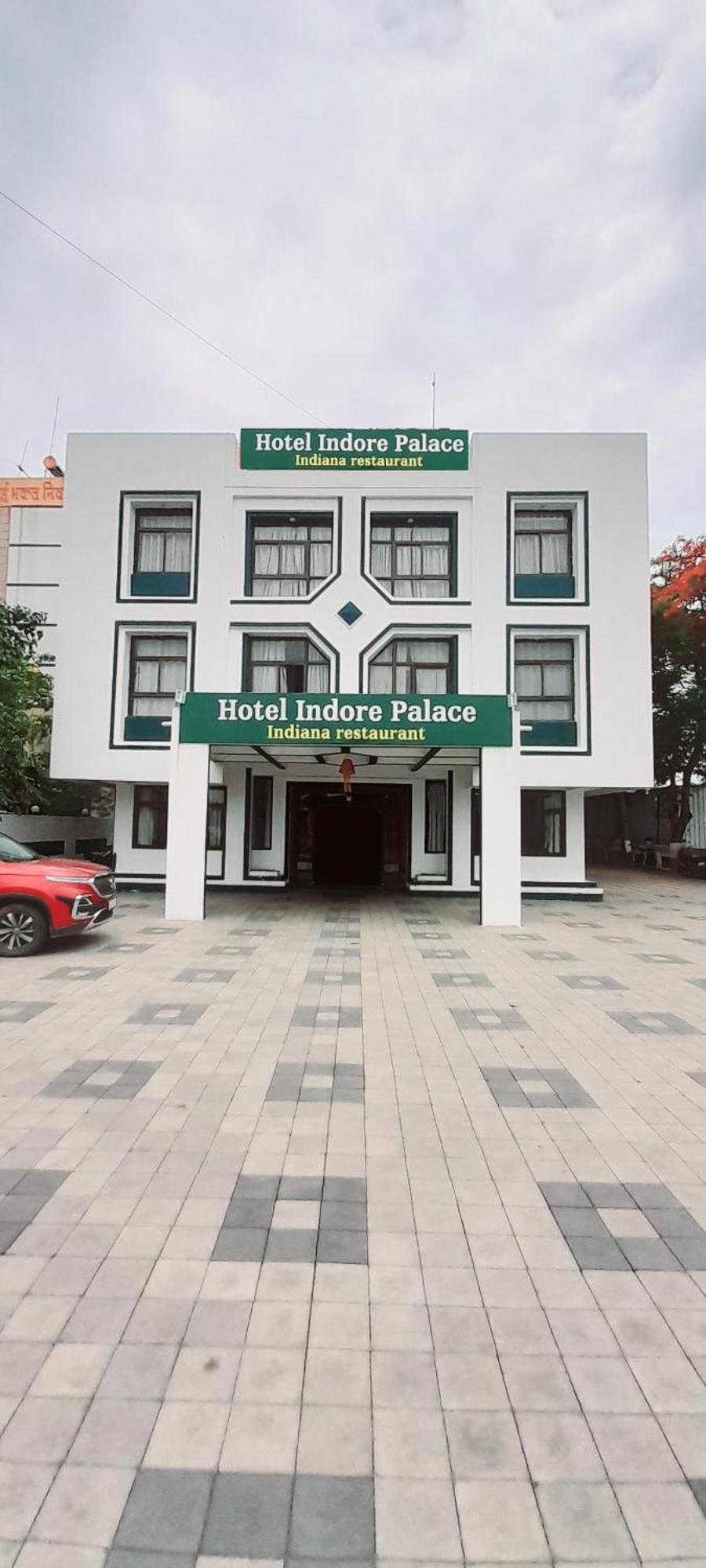 Hotel Indore Palace - Feel At Home Shirdi Esterno foto